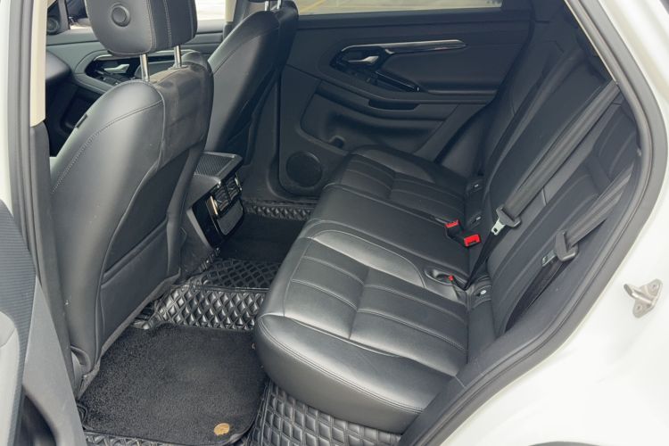 Used Land Rover Range Evoque 2021 Range Rover Evoque 200 PS R-Dynamic Standard Elite Edition Interior 2