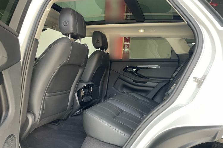 Used Land Rover Range Evoque 2021 Range Rover Velar 249 PS R-Dynamic S Performance Edition Interior 3