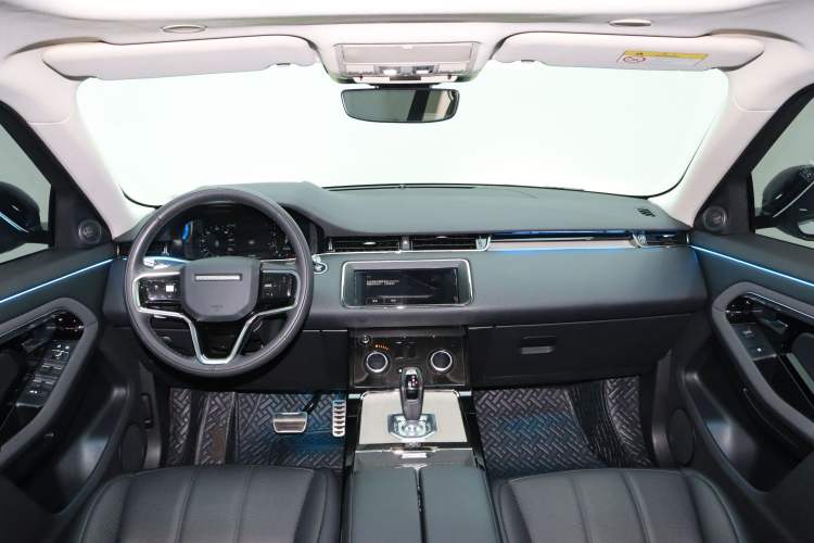 Used Land Rover Range Evoque 2021 Range Rover Velar 249 PS R-Dynamic S Performance Edition Interior 3