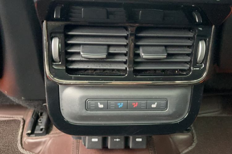 Used Land Rover Range Evoque 2021 Range Rover L 249 PS R-Dynamic SE Luxury Edition Interior 4