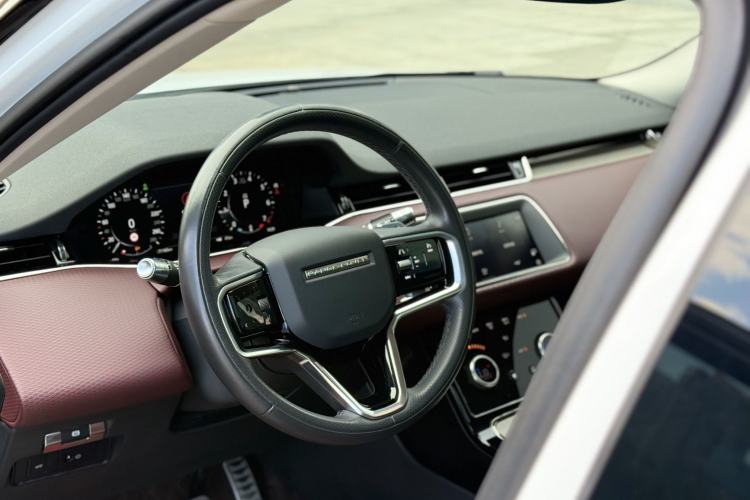 Used Land Rover Range Evoque 2021 Range Rover Velar 249 PS R-Dynamic S Performance Edition Interior 8