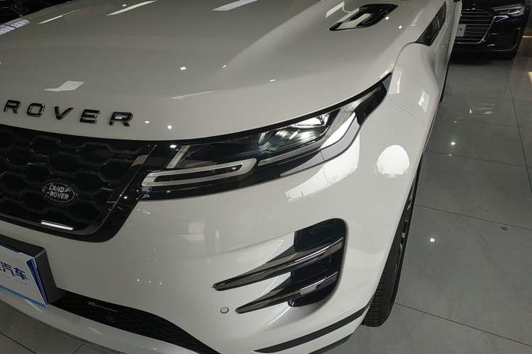 Used Land Rover Range Evoque 2021 Range Rover Velar 249 PS R-Dynamic HSE Luxury Edition Left Front Headlight