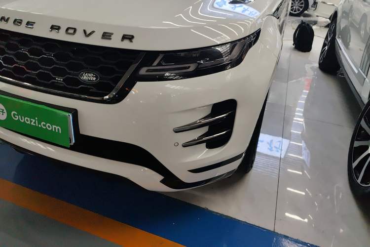Used Land Rover Range Evoque 2021 Range Rover Velar 249 PS R-Dynamic HSE Luxury Edition Left Front Headlight