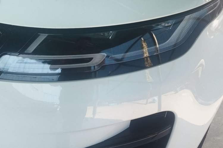 Used Land Rover Range Evoque 2021 Range Rover Velar 249 PS R-Dynamic S Performance Edition Left Front Headlight