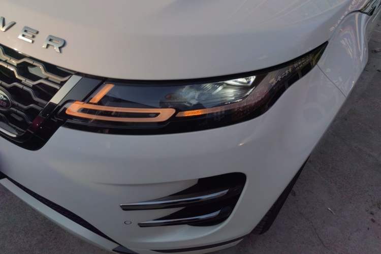 Used Land Rover Range Evoque 2021 Range Rover Velar 249 PS R-Dynamic S Performance Edition Left Front Headlight