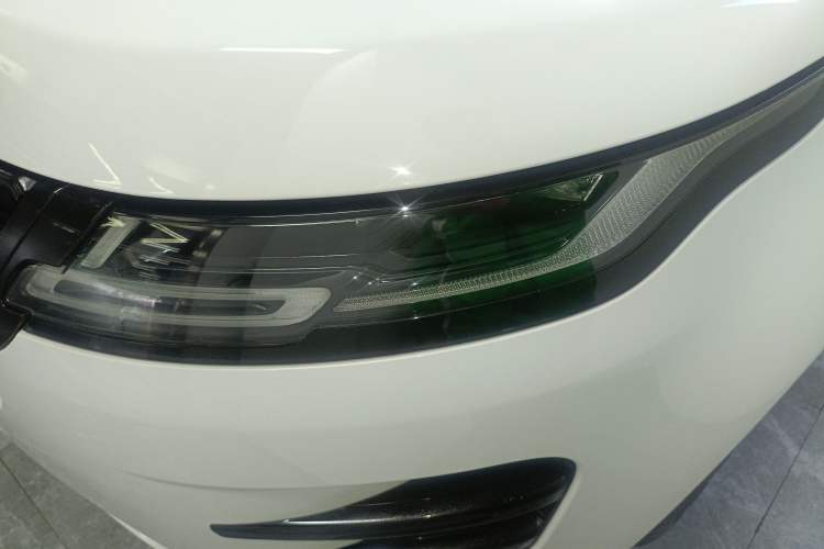 Used Land Rover Range Evoque 2021 Range Rover Velar 249 PS R-Dynamic S Performance Edition Left Front Headlight
