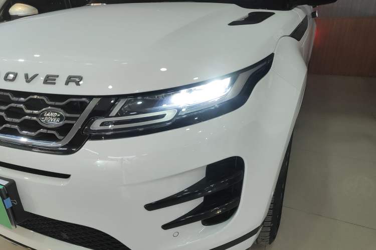 Used Land Rover Range Evoque 2021 Range Rover Velar 249 PS R-Dynamic S Performance Edition Left Front Headlight
