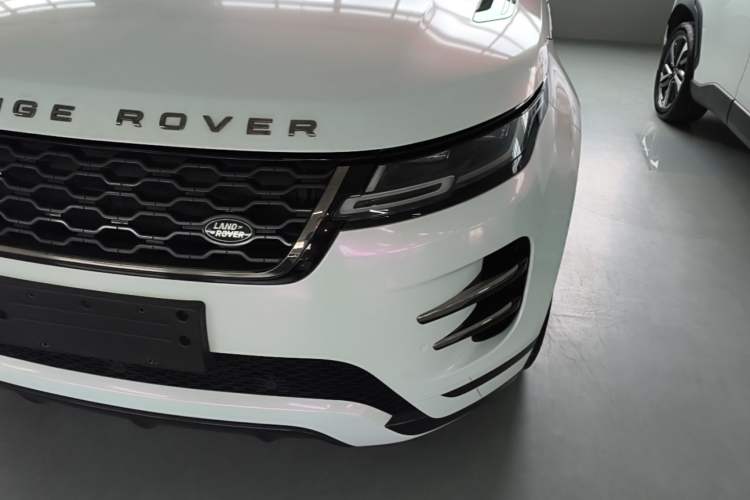 Used Land Rover Range Evoque 2021 Range Rover Velar 249 PS R-Dynamic S Performance Edition Left Front Headlight