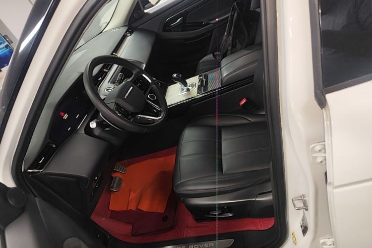 Used Land Rover Range Evoque 2021 Range Rover Velar L 249PS R-Dynamic First Edition Left Front Seat