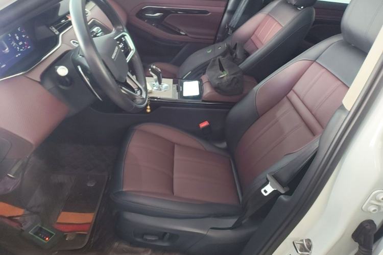 Used Land Rover Range Evoque 2021 Range Rover Velar 249 PS R-Dynamic S Performance Edition Left Front Seat