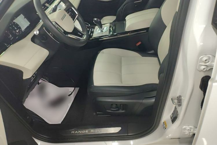 Used Land Rover Range Evoque 2021 Range Rover L 249 PS R-Dynamic SE Luxury Edition Left Front Seat