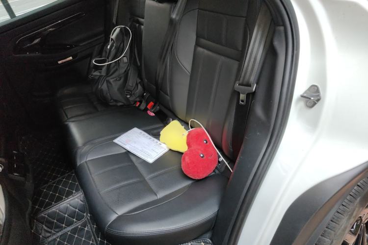 Used Land Rover Range Evoque 2021 Range Rover Velar 249 PS R-Dynamic S Performance Edition Left Rear Seat