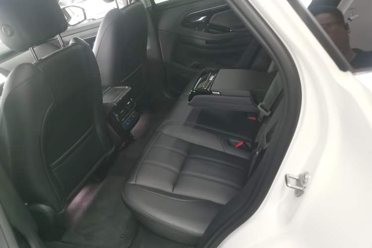 Used Land Rover Range Evoque 2021 Range Rover Velar 249 PS R-Dynamic S Performance Edition Left Rear Seat