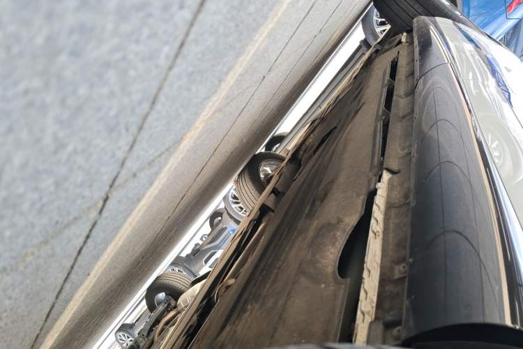 Used Land Rover Range Evoque 2021 Range Rover Velar 249 PS R-Dynamic S Performance Edition Left Side Sill