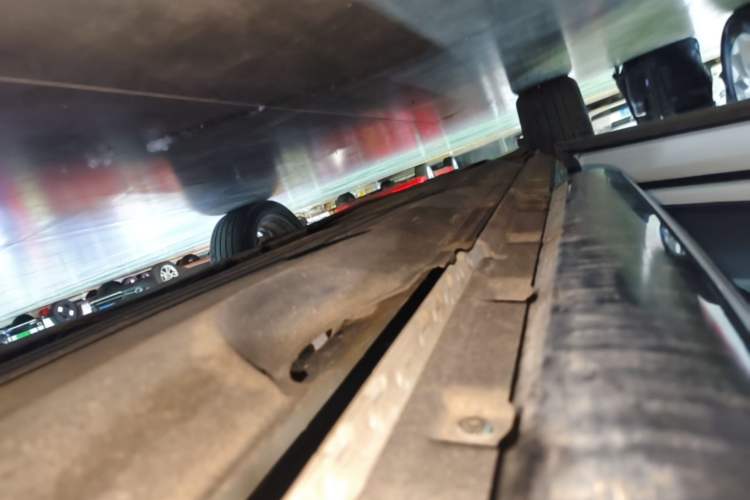 Used Land Rover Range Evoque 2021 Range Rover L 249 PS R-Dynamic SE Luxury Edition Left Side Sill
