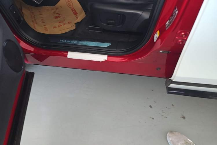 Used Land Rover Range Evoque 2021 Range Rover Velar 249 PS R-Dynamic S Performance Edition Left Side Sill