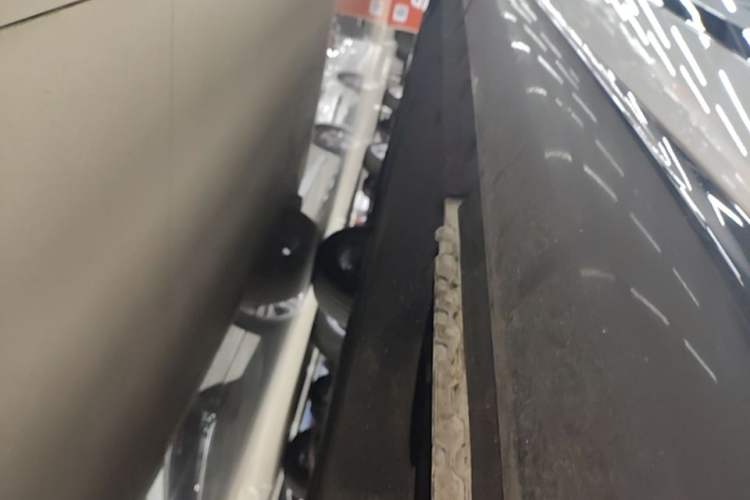 Used Land Rover Range Evoque 2021 Range Rover L 249 PS R-Dynamic SE Luxury Edition Left Side Sill