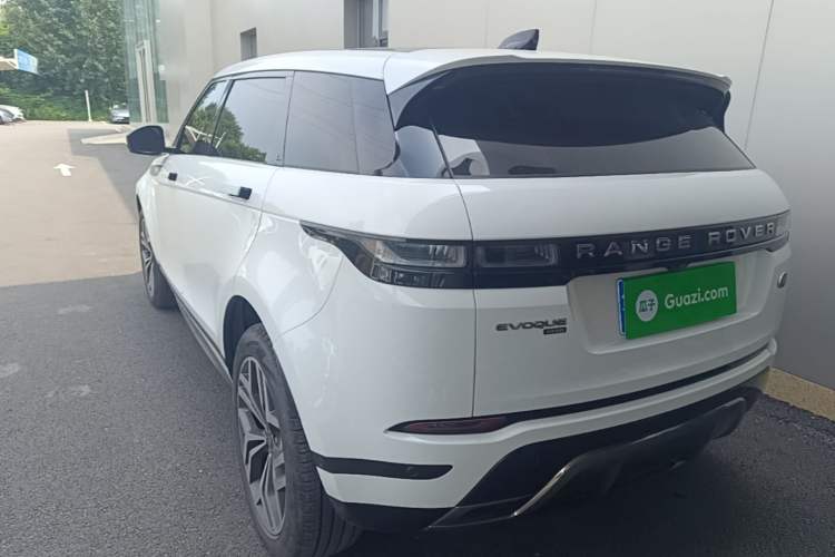 Used Land Rover Range Evoque 2021 Range Rover Velar 249 PS R-Dynamic HSE Luxury Edition Rear Left 45 Deg