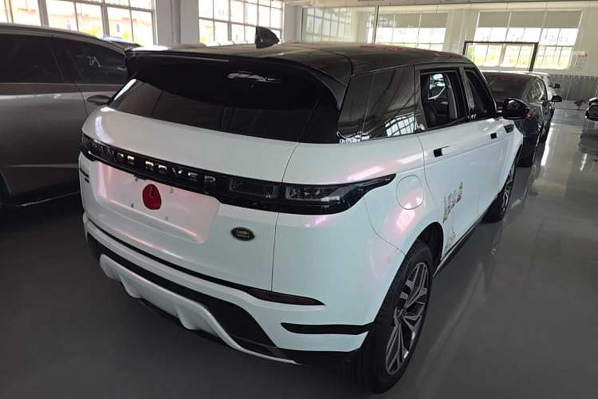 Used Land Rover Range Evoque 2021 Range Rover Velar 249 PS R-Dynamic S Performance Edition Rear Right 45 Deg