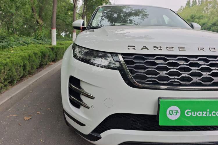 Used Land Rover Range Evoque 2021 Range Rover Evoque 200 PS R-Dynamic Standard Elite Edition Right Front Headlight