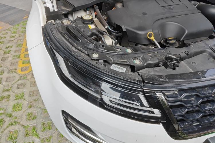Used Land Rover Range Evoque 2021 Range Rover Velar 249 PS R-Dynamic S Performance Edition Right Front Headlight