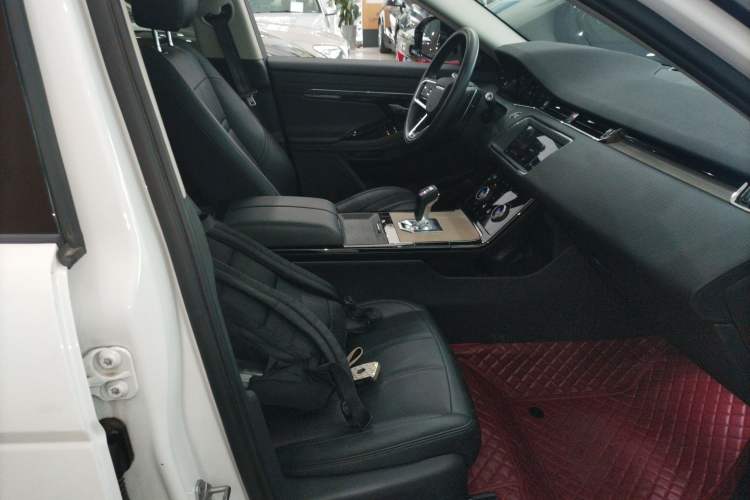 Used Land Rover Range Evoque 2021 Range Rover Velar 249 PS R-Dynamic S Performance Edition Right Front Seat