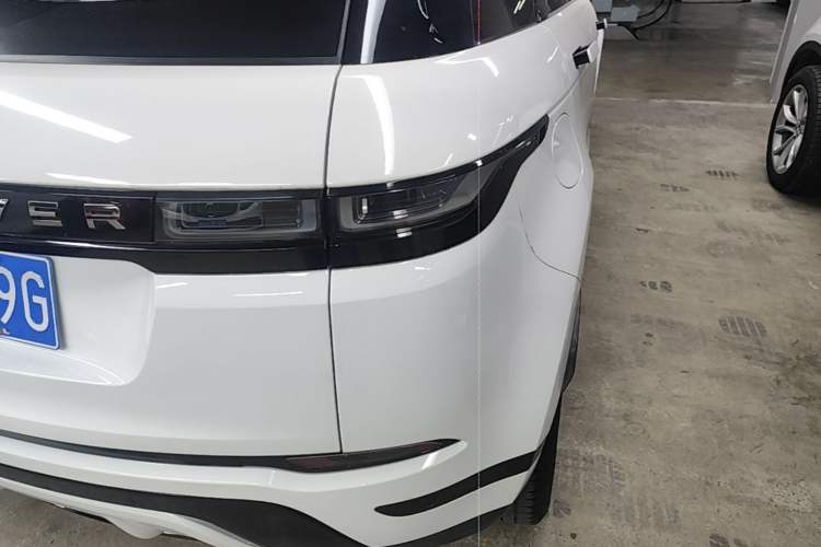 Used Land Rover Range Evoque 2021 Range Rover Velar L 249PS R-Dynamic First Edition Right Rear Taillight