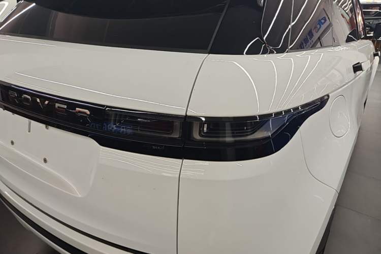 Used Land Rover Range Evoque 2021 Range Rover Velar 249 PS R-Dynamic S Performance Edition Right Rear Taillight
