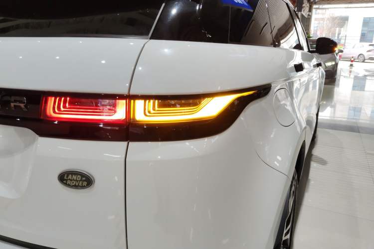 Used Land Rover Range Evoque 2021 Range Rover Velar L 249PS R-Dynamic First Edition Right Rear Taillight