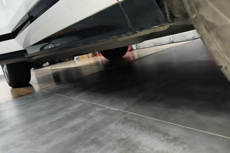 Used Land Rover Range Evoque 2021 Range Rover Velar 249 PS R-Dynamic S Performance Edition Right Side Sill