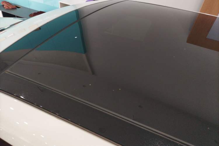 Used Land Rover Range Evoque 2021 Range Rover Velar 249 PS R-Dynamic S Performance Edition Roof