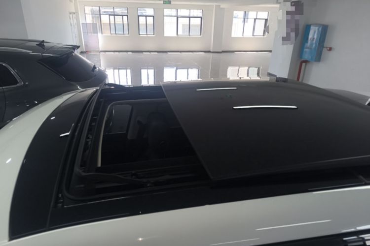 Used Land Rover Range Evoque 2021 Range Rover Velar 249 PS R-Dynamic S Performance Edition Roof