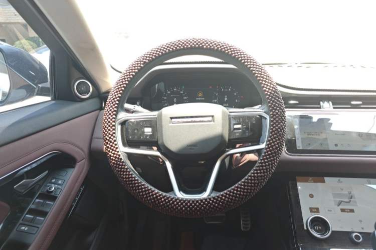 Used Land Rover Range Evoque 2021 Range Rover L 249 PS R-Dynamic SE Luxury Edition Steering Wheel