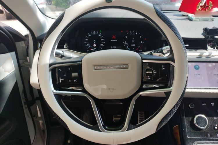 Used Land Rover Range Evoque 2021 Range Rover Evoque 200 PS R-Dynamic Standard Elite Edition Steering Wheel