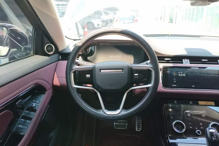 Used Land Rover Range Evoque 2021 Range Rover Velar 249 PS R-Dynamic HSE Luxury Edition Steering Wheel