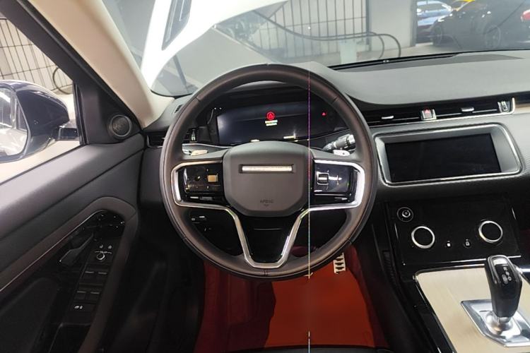Used Land Rover Range Evoque 2021 Range Rover Velar L 249PS R-Dynamic First Edition Steering Wheel