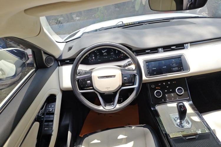 Used Land Rover Range Evoque 2021 Range Rover Velar 249 PS R-Dynamic S Performance Edition Steering Wheel