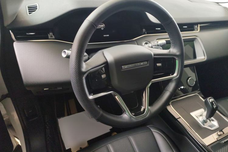 Used Land Rover Range Evoque 2021 Range Rover Evoque 200 PS R-Dynamic Standard Elite Edition Steering Wheel