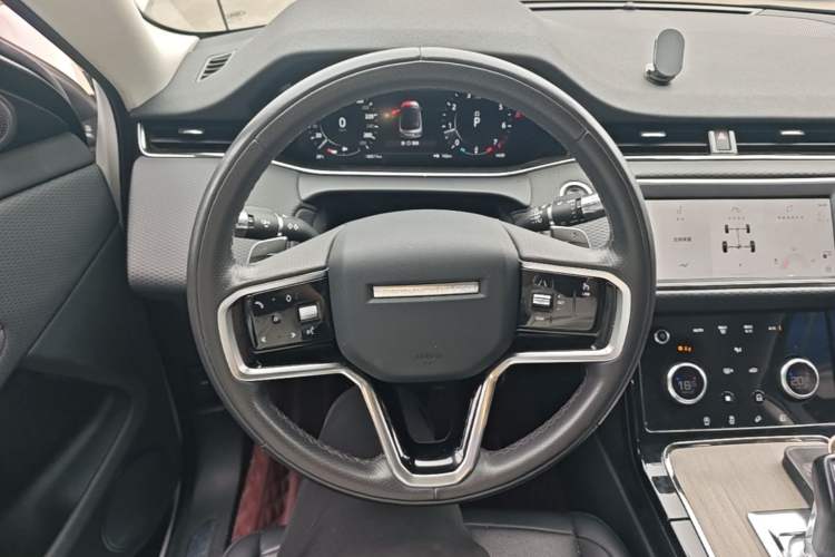 Used Land Rover Range Evoque 2021 Range Rover Velar 249 PS R-Dynamic HSE Luxury Edition Steering Wheel