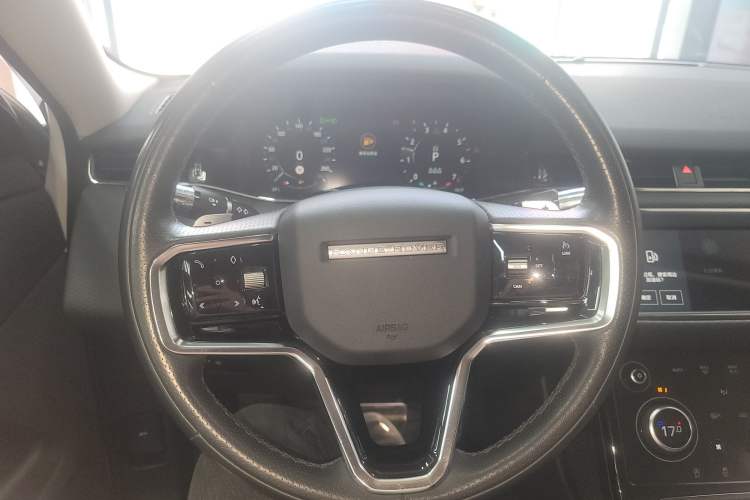 Used Land Rover Range Evoque 2021 Range Rover Evoque 200 PS R-Dynamic Standard Elite Edition Steering Wheel