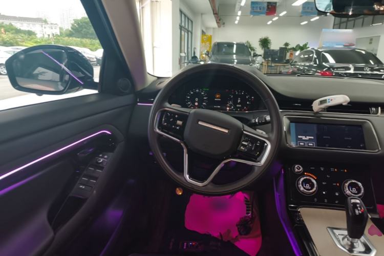 Used Land Rover Range Evoque 2021 Range Rover Velar 249 PS R-Dynamic HSE Luxury Edition Steering Wheel