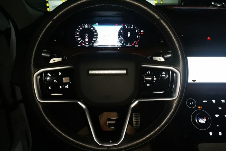 Used Land Rover Range Evoque 2021 Range Rover Velar 249 PS R-Dynamic S Performance Edition Steering Wheel