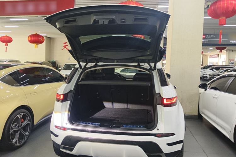Used Land Rover Range Evoque 2021 Range Rover Velar 249 PS R-Dynamic S Performance Edition Trunk