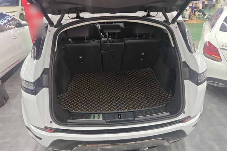 Used Land Rover Range Evoque 2021 Range Rover L 249 PS R-Dynamic SE Luxury Edition Trunk