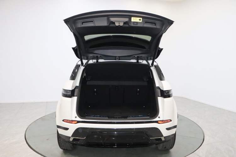 Used Land Rover Range Evoque 2021 Range Rover Velar 249 PS R-Dynamic S Performance Edition Trunk