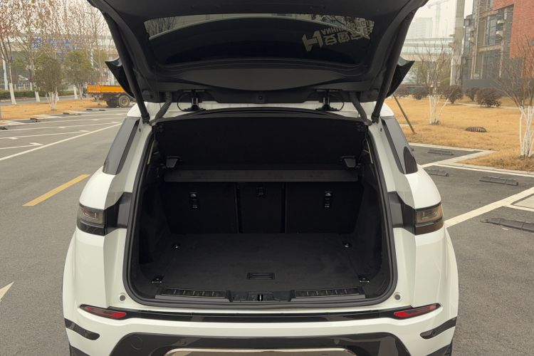Used Land Rover Range Evoque 2021 Range Rover L 249 PS R-Dynamic SE Luxury Edition Trunk