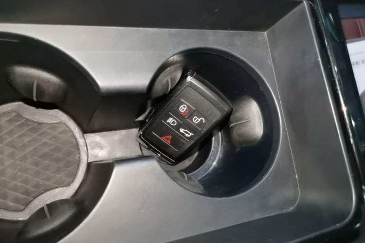 Used Land Rover Range Evoque 2021 Range Rover L 249 PS R-Dynamic SE Luxury Edition Vehicle Key