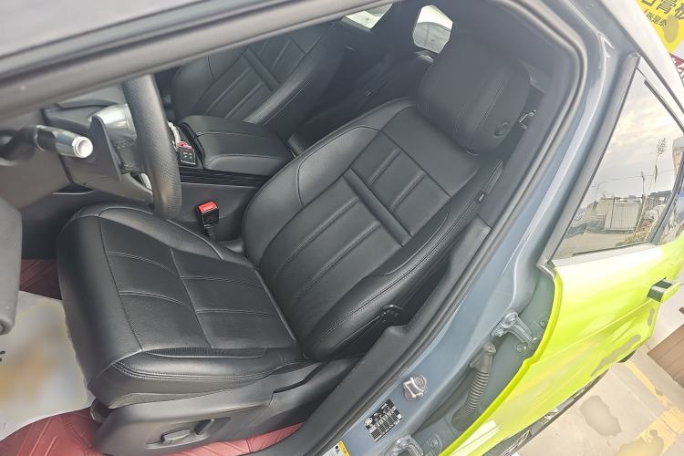 Used Land Rover Range Evoque 2021 Range Rover Velar 249 PS R-Dynamic S Performance Edition Left Front Seat