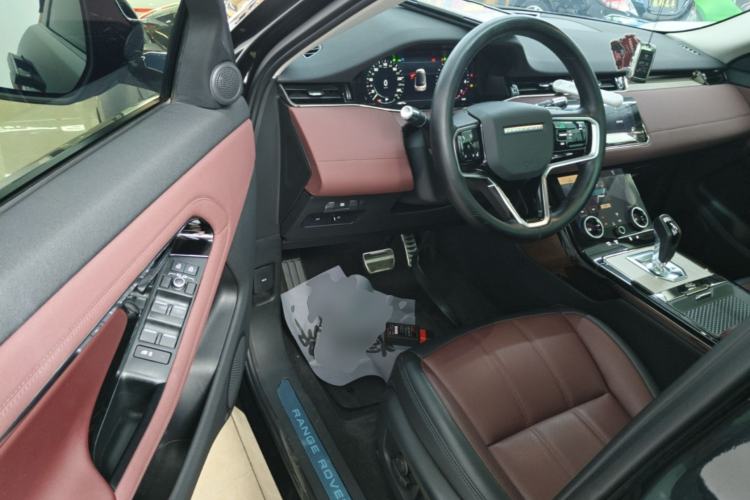 Used Land Rover Range Evoque 2022 Facelifted Aurora L 249 PS R-Dynamic Luxury Edition Driver Seat