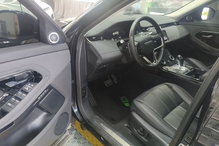 Used Land Rover Range Evoque 2022 Aurora L 249 PS R-Dynamic Collins Antique Bronze Special Edition Driver Seat